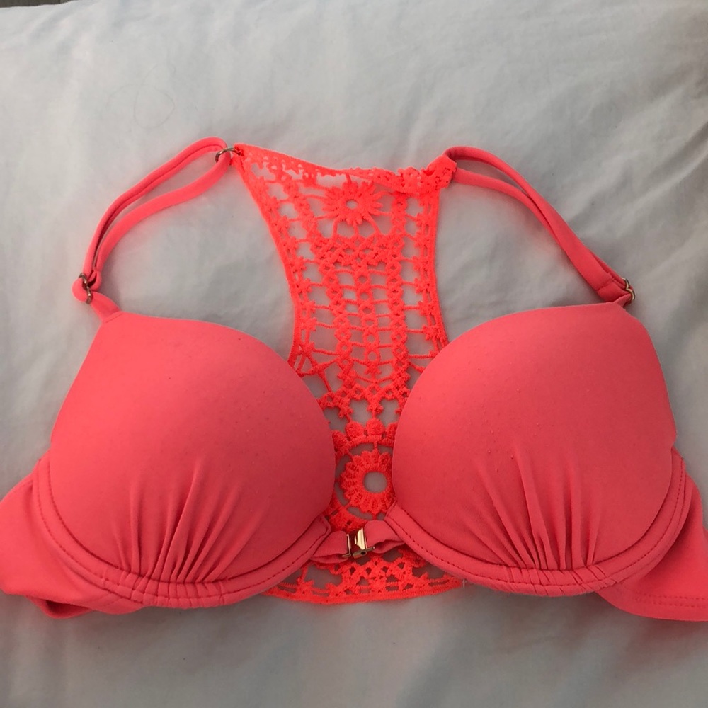 Pink bikini top